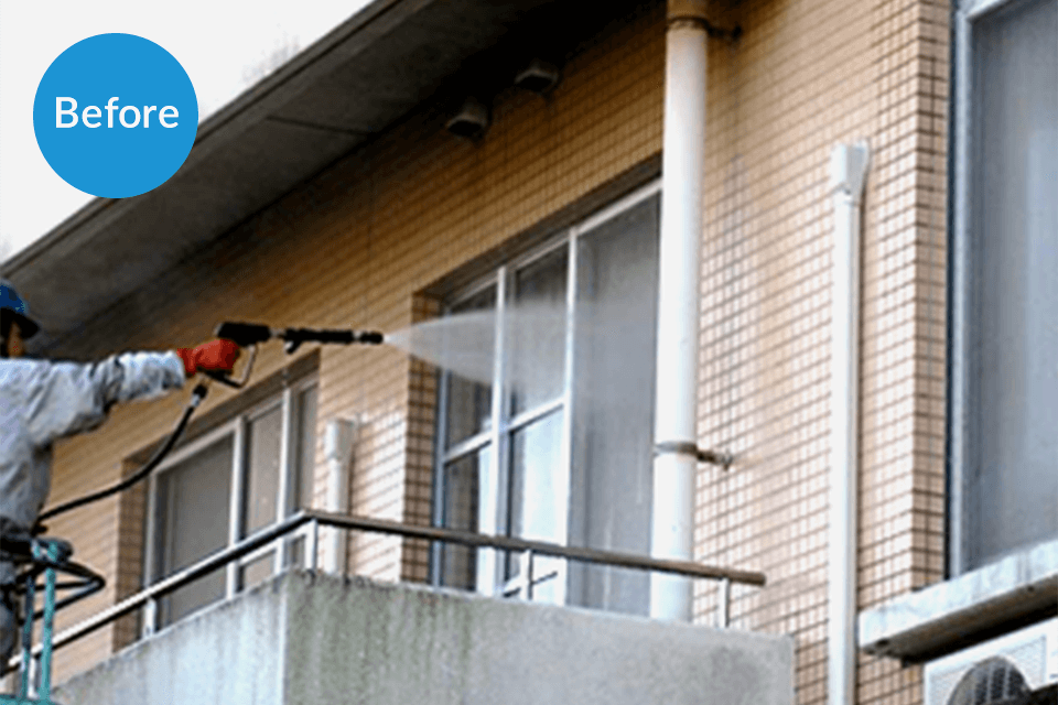 網戸・ブラインドクリーニング Before